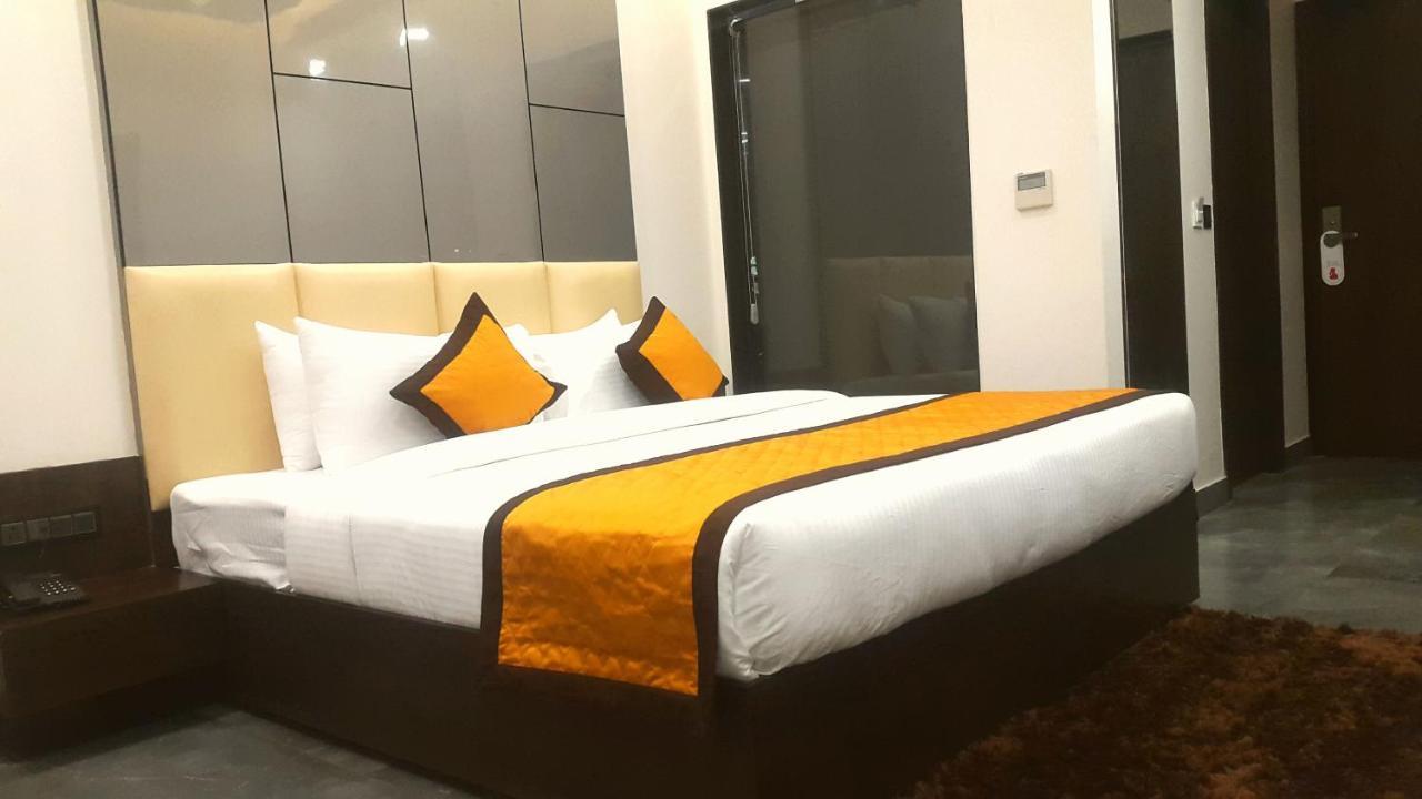 Hotel Aksh Inn Jaipur Ngoại thất bức ảnh