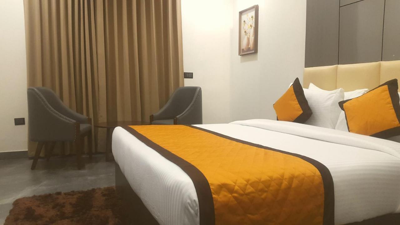 Hotel Aksh Inn Jaipur Ngoại thất bức ảnh